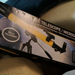 Telescope and microscope set